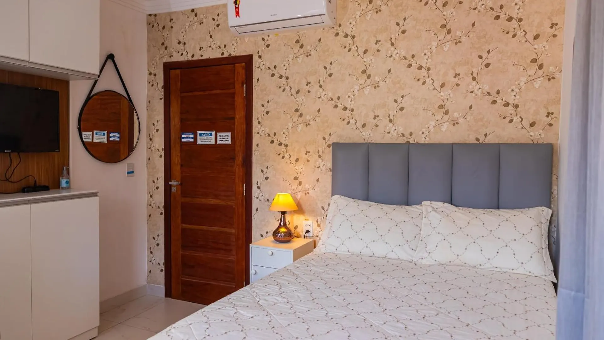 Flat Da Eliete E Admilson Apartment Porto Seguro Brazil